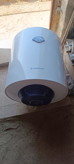 Аристон ARISTON бу