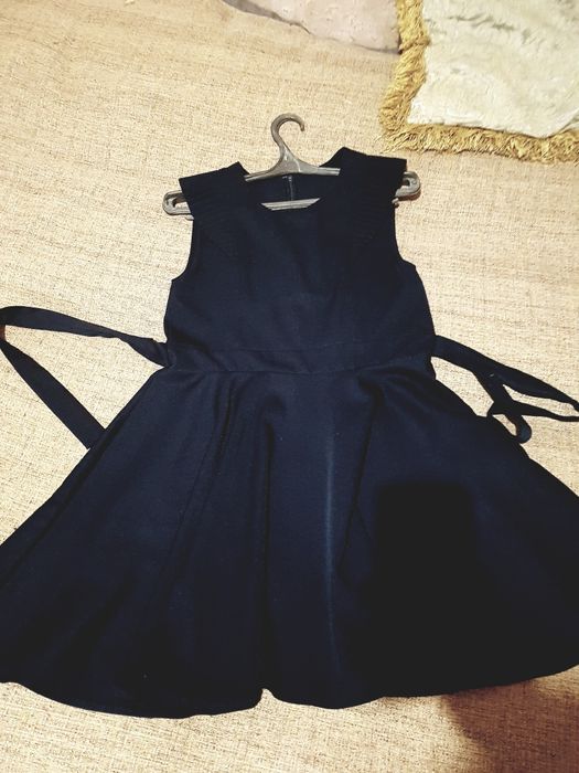 Продам Школьный Сарафан