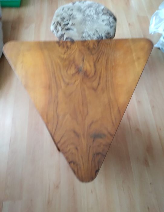 Masuta cafea și scăunel