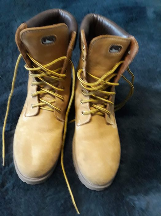 Bocanci Nero Giardini