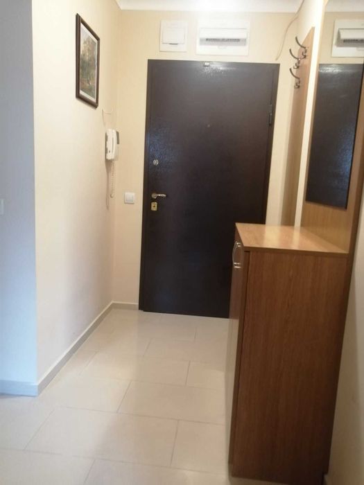 Ново тристайно жилище във Възраждане!