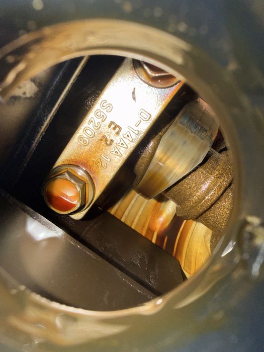 Мазда 6 2 куб бензин двигател