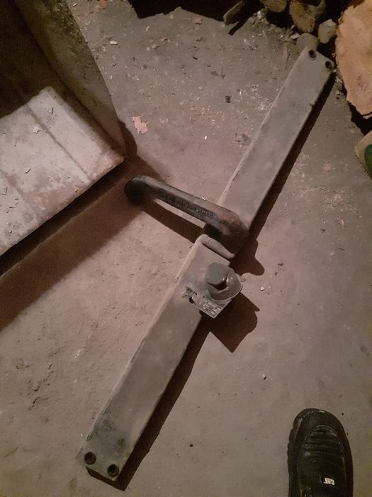 Продам парков на мерс