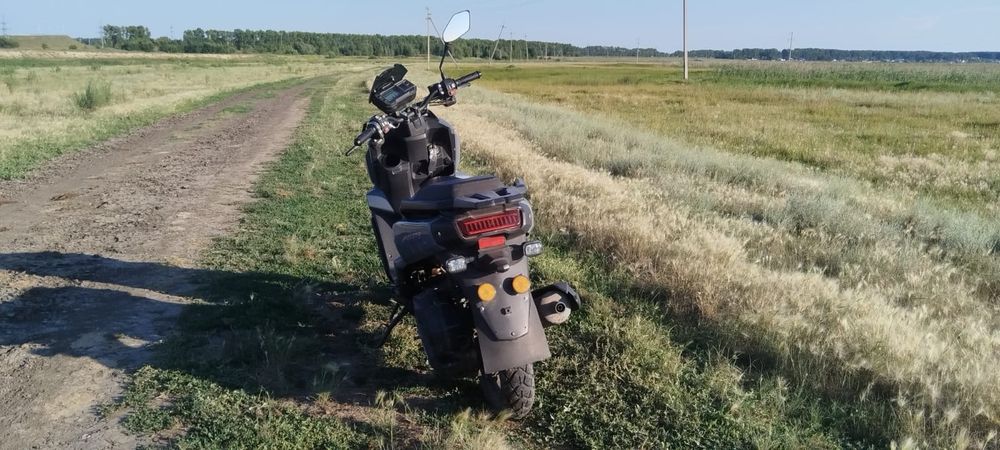 Скутер Tank Jilang