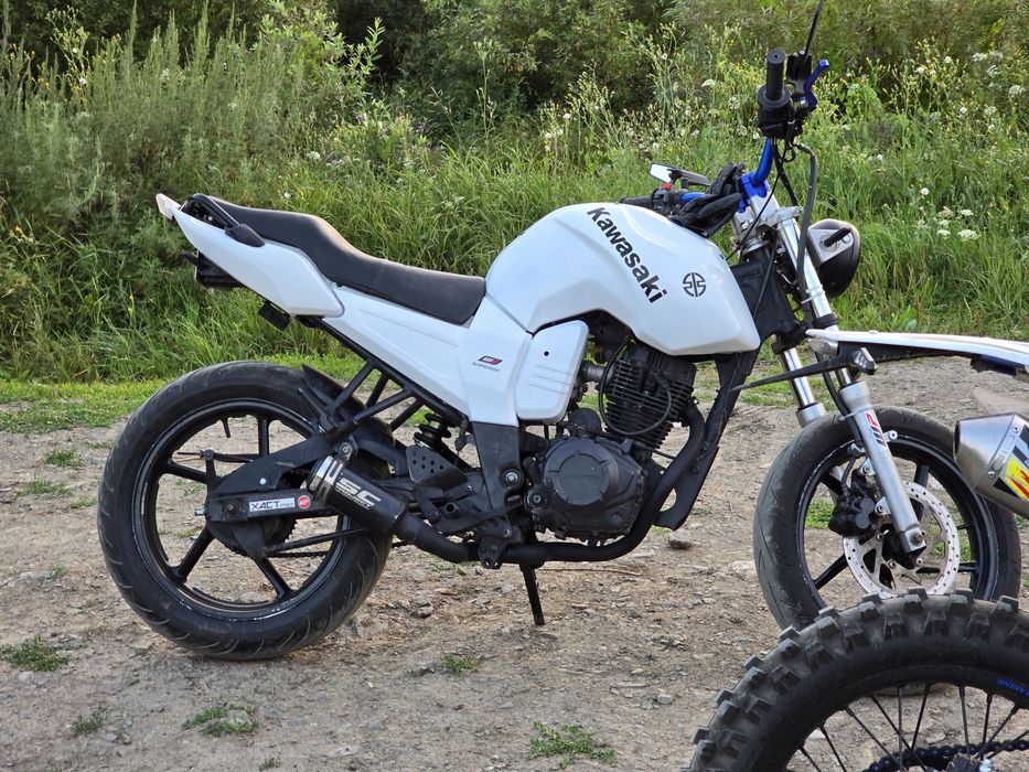 продам мотоцикл 250куб