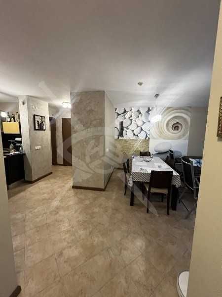 Продава се Тристаен апартамент в с. Лозенец, Област Добрич - 124 кв.м за 2509 €/кв.м - Снимка #2