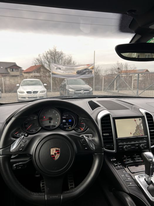 Porsche Cayenne S Hybrid 3.0i