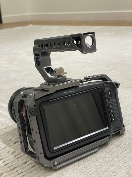 Blackmagic Design Pocket 6K кинокамера