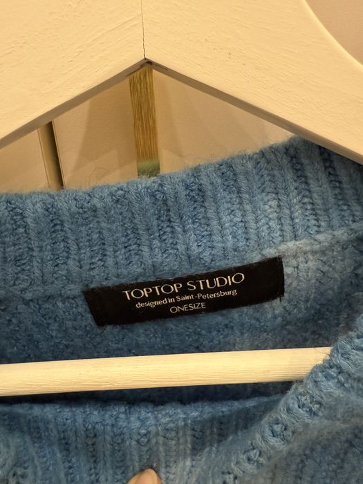 Свитер бренда Top Top