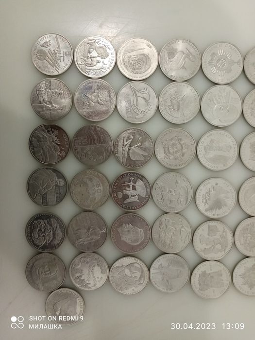 Продам коллекционные монеты