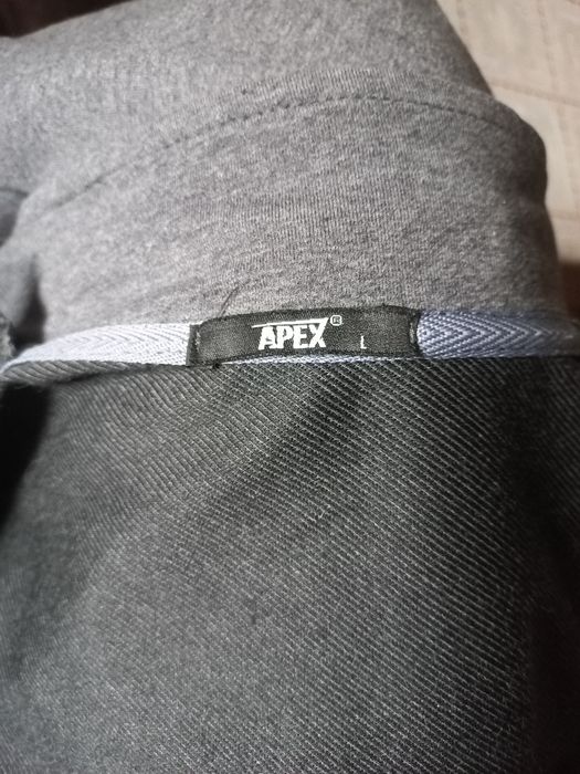 Спортивная женская  одежда