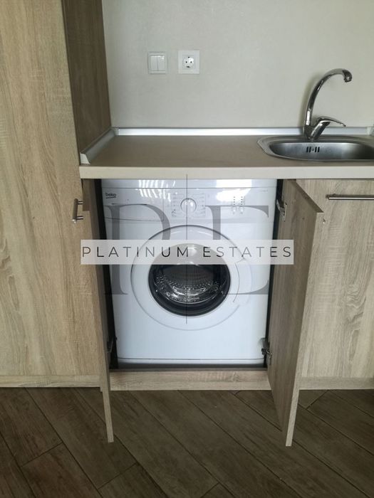 Дава се под наем Двустаен апартамент в София, Студентски град - 60 кв.м за 561 € - Снимка #1