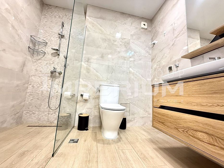 Дава се под наем Двустаен апартамент в Варна, Бриз - 65 кв.м за 637.5 € - Снимка #8