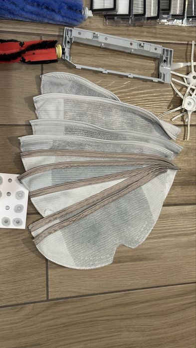 Aspirator Robot Robo Rock S55, cu 30+ accessorii