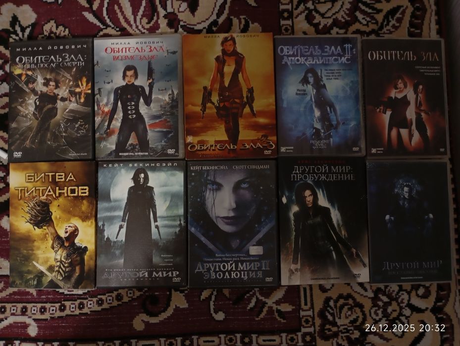 Диски с фильмами лецинзионные