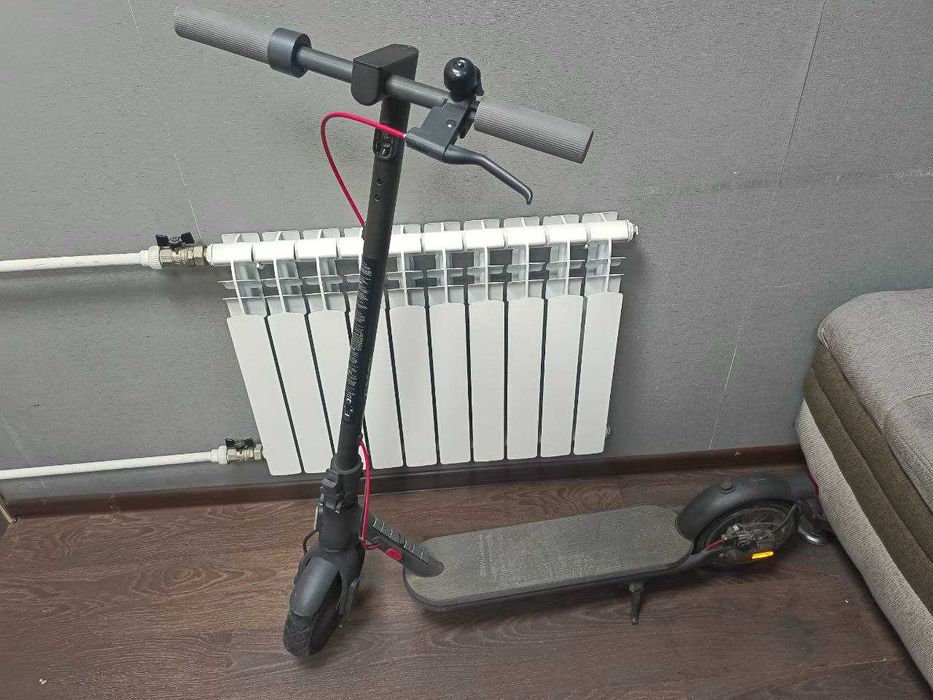 Электросамокат XIAOMI Electric Scooter4