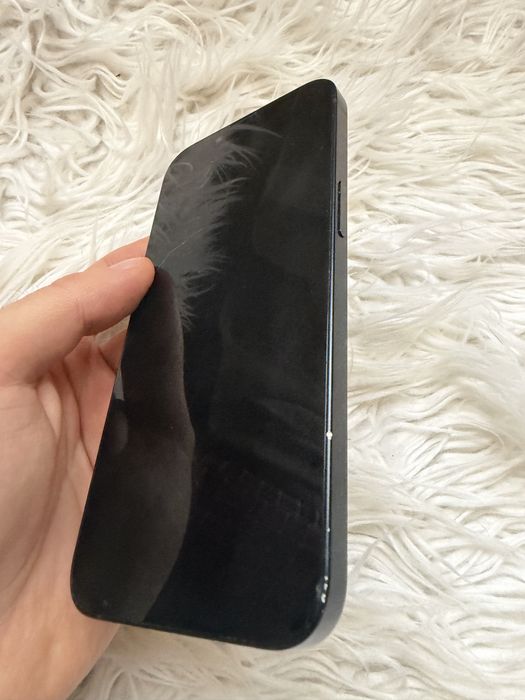 Iphone 13 128GB - stare foarte buna, neverlocked