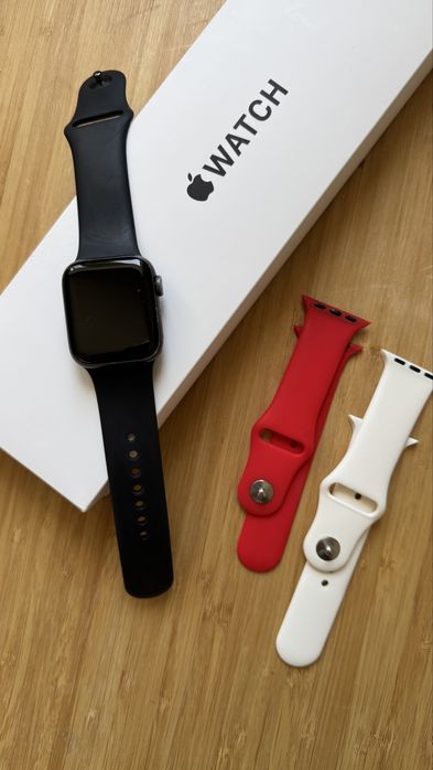 Часы Apple watch 5Se