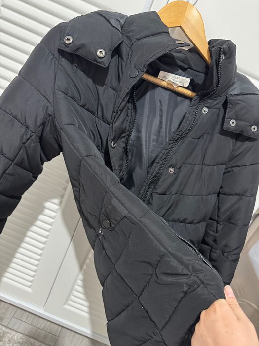 Дамско черно яке HM