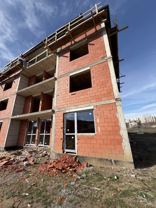 Продава се Тристаен апартамент в Благоевград, Бялата висота - 119 кв.м за 566 €/кв.м - Снимка #3