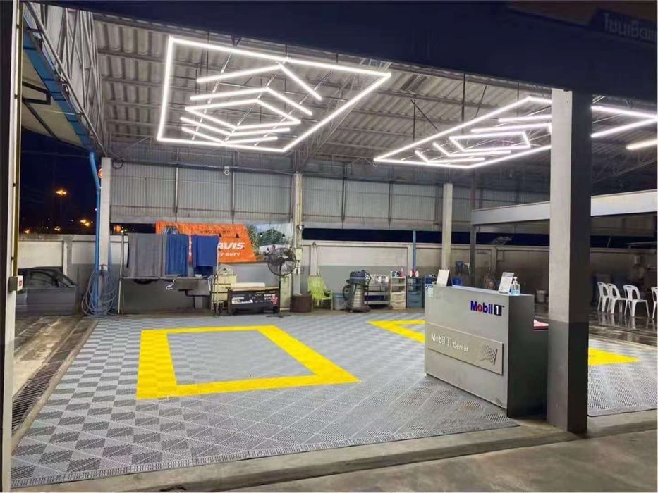 Led осветление за гараж работилница детайлинг фризьорски салон