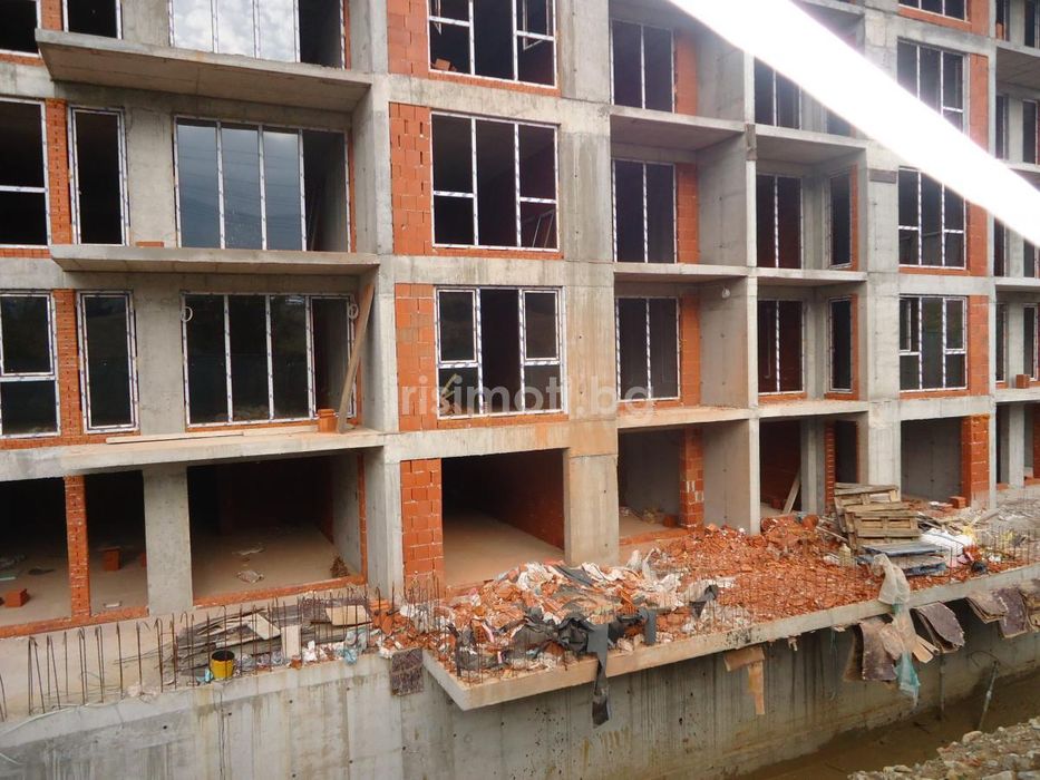 Продава се Двустаен апартамент в София, Витоша - 77 кв.м за 1414 €/кв.м - Снимка #1