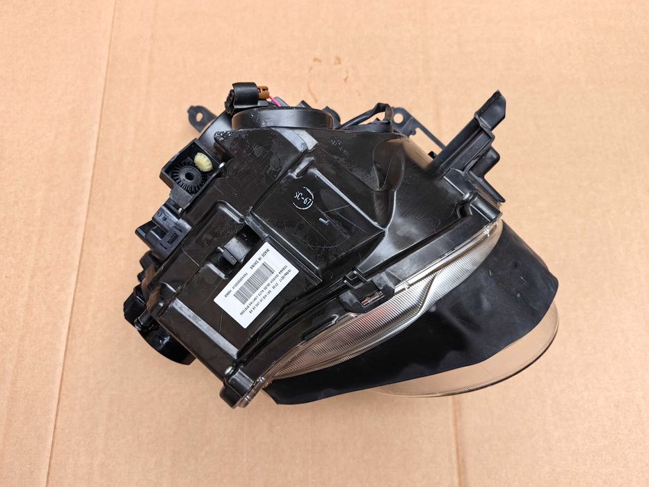 Фар за Nissan Juke Xenon / Нисан Джук Ксенон