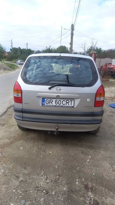 De vânzare Opel zafira