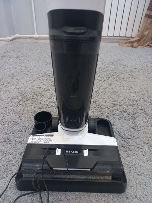 Пылесос  моющий безпроводной
