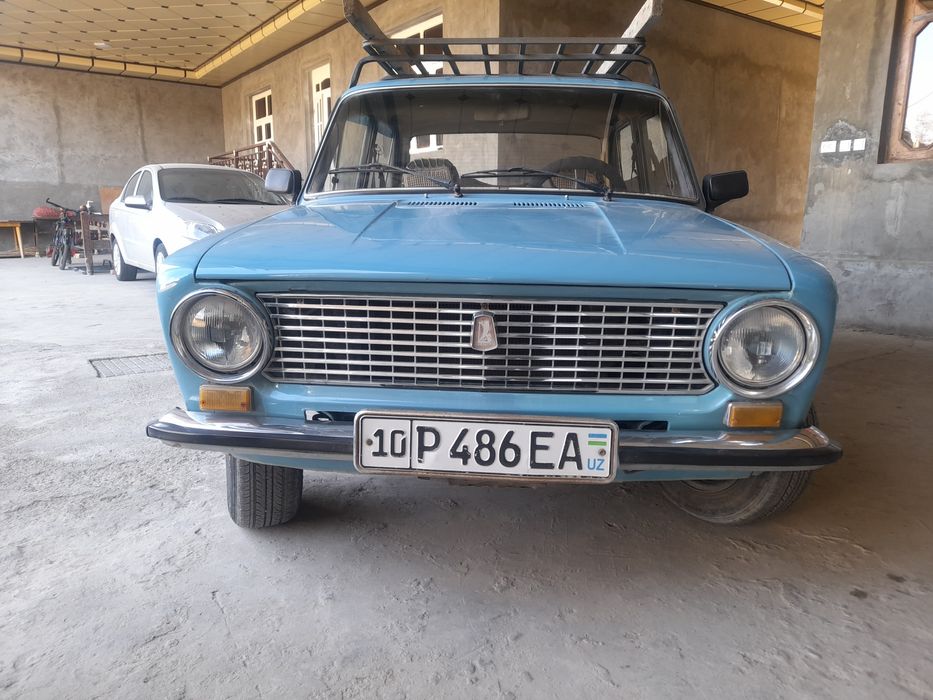 Жигули ваз 21011 сотилади срочни