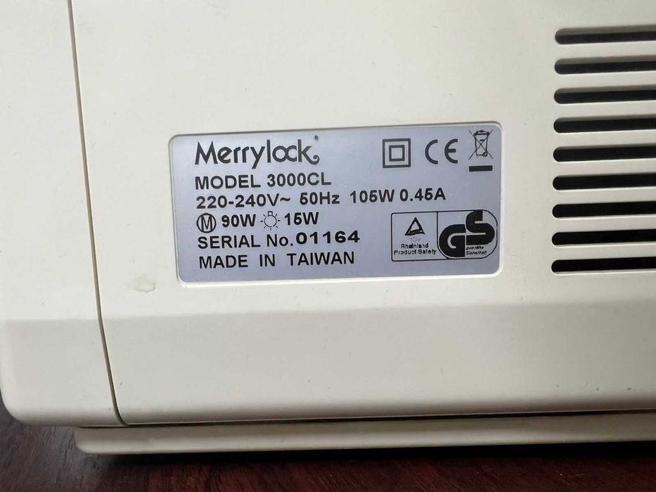 Коверлок Merrylock 3000CL