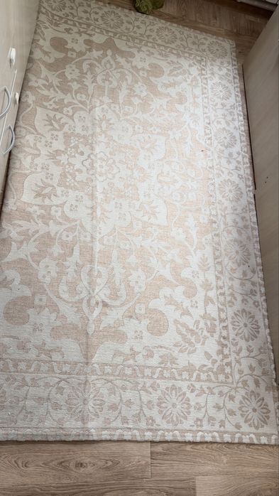 Продам ковер б/у