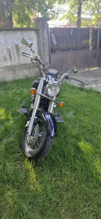 Motocicleta Yamaha Dragstar