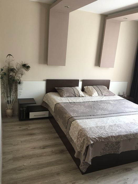 Продава се Етаж от къща в Свищов - 110 кв.м за 891 €/кв.м - Снимка #2