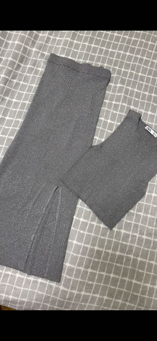 Сив комплект Zara – размер S, топ + пола