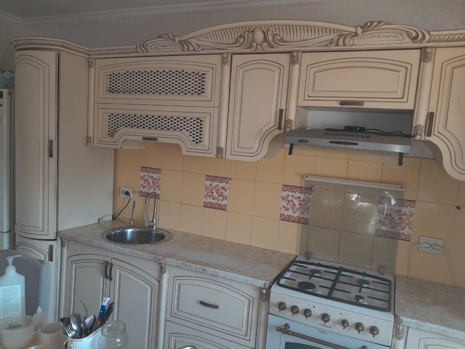 Кухонный гарнитур с техникой