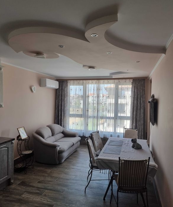 Дава се под наем Двустаен апартамент в Бургас, Сарафово - 68 кв.м за 535.5 € - Снимка #12