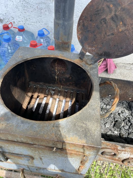 Мангал крытый, ручной работы