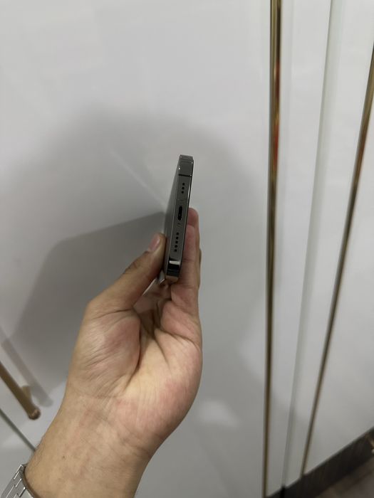 iPhone 12 pro 128GB ideal