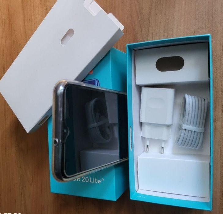 Honor 20 lite    .