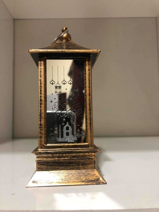 Chiroqli bayramona bayram bezagi "Ramazon", batareykali shamcha oq