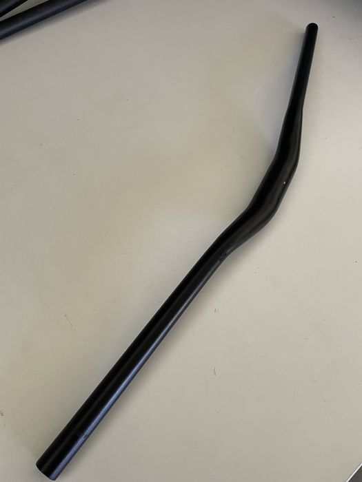 Vand Pipa FSA Grid cu prindere ghidon 35 + ( cadou )