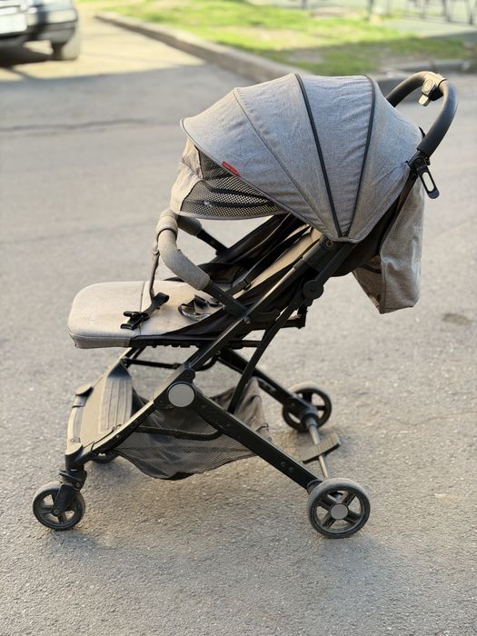 Коляска в хорошем состоянии