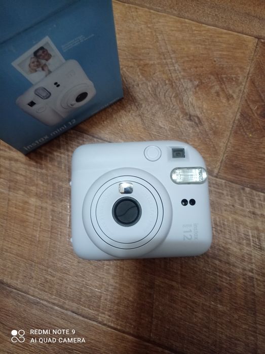 Фотоаппарат instax mini