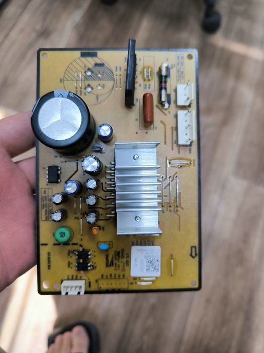 Новый Инверторный модуль холодильника Samsung.