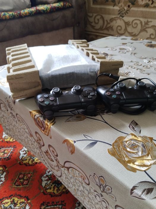 Play station 4 full 1TB