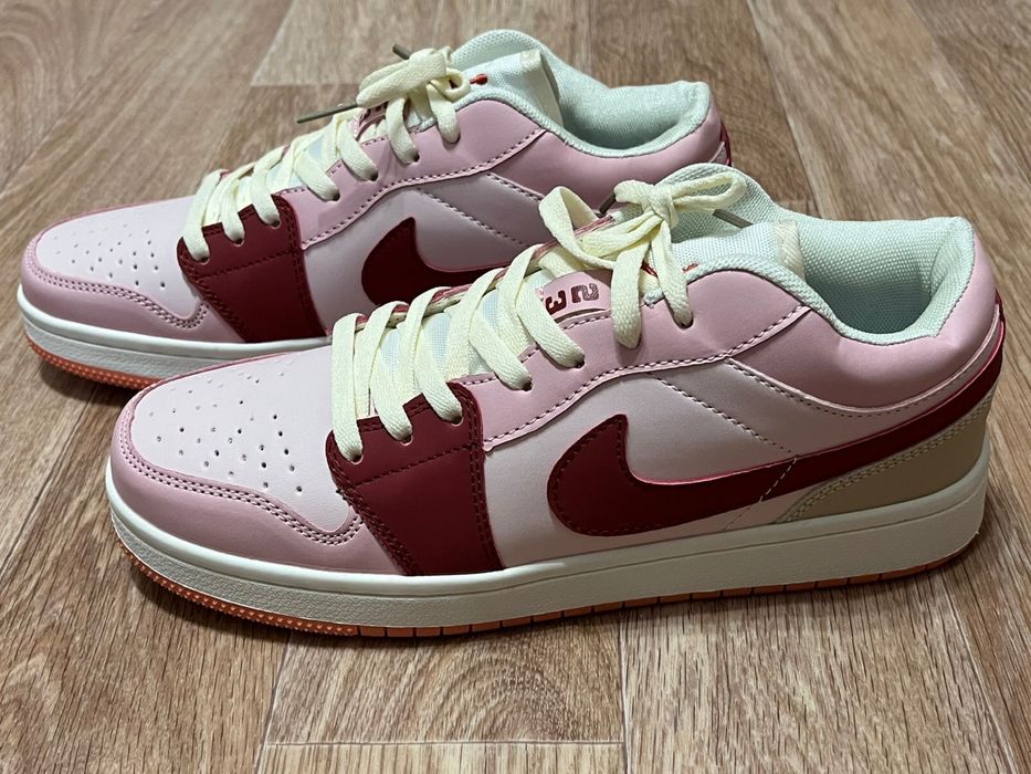 Кроссовки Jordan 1