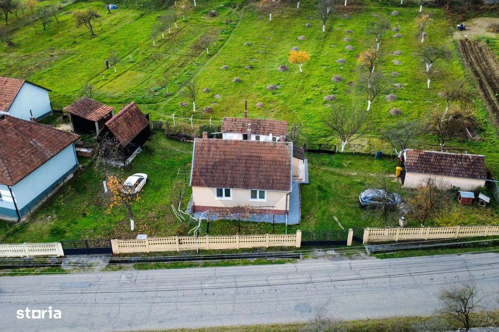 Casă de vanzare Certejul de sus,jud. Hunedoara