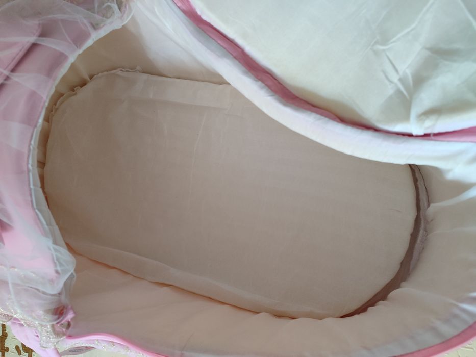 Продам люльку для девочки