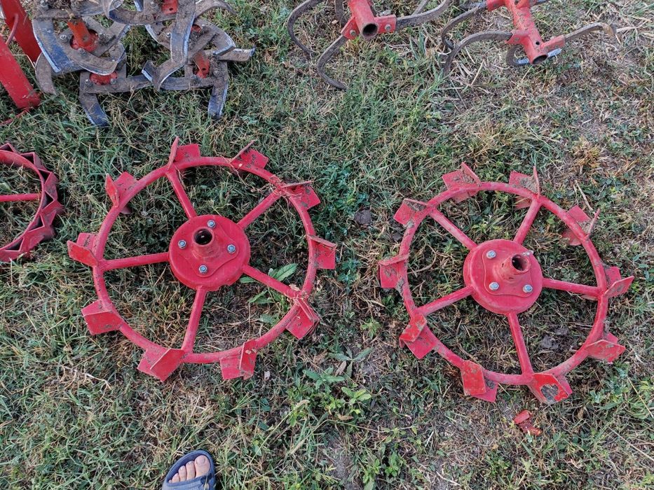 Vând motocultor Kipor KDT 910E + accesorii